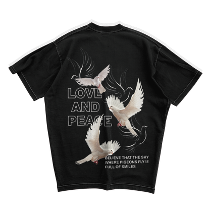 PEACE AND LOVE OVERSIZED TSHIRT