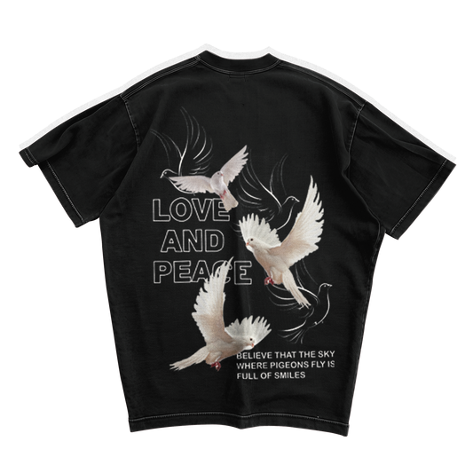 PEACE AND LOVE OVERSIZED TSHIRT