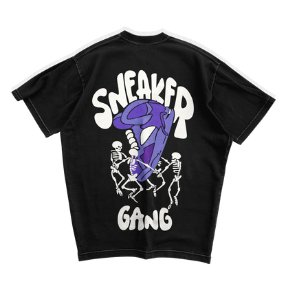 SNEAKER GANG OVERSIZED TSHIRT