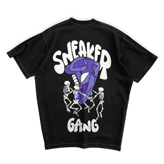 SNEAKER GANG OVERSIZED TSHIRT
